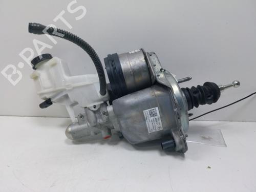 servo-brake-vw-passat-b8-3g2-cb2-2014-38802595 main image