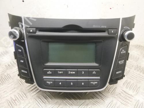 Used Radio Radio HYUNDAI i30 (GD) 1.4 CRDi (90 hp) 38805512 38805512