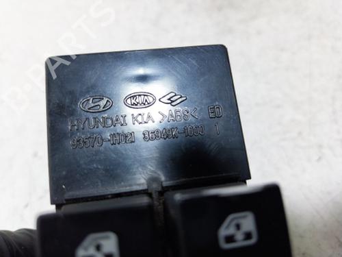 Right front window switch KIA PRO CEE'D (ED) 1.6 CRDi 115 | BP38805332I26 - Image 5