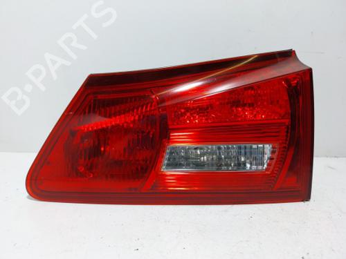 right-tailgate-light-lexus-is-ii-_e2_-2005-2006-2007-2008-2009-2010-2011-2012-2013-38809662 main image