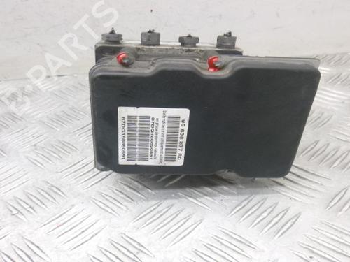 ABS pump CITROËN C5 III (RD_) 1.8 16V (RD6FXC) | BP38802079M43 - Image 3
