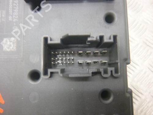 Fuse box BMW 1 (F20) 116 d | BP38810728E1 - Image 6