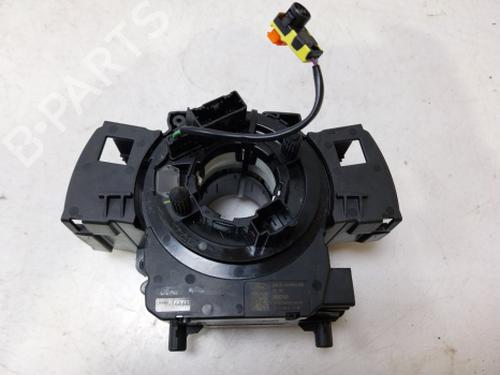 squib-airbag-ford-focus-iv-hn-2018-38803476 main image