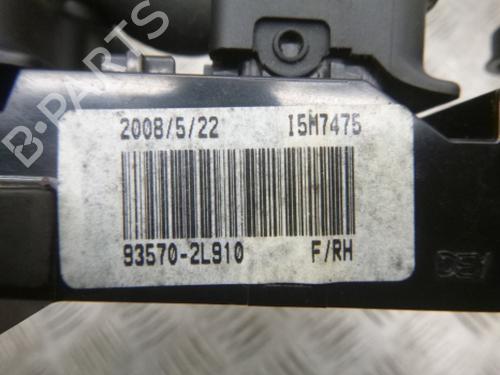 Right front window switch HYUNDAI i30 (FD) 1.6 CRDi | BP38814465I26 - Image 4