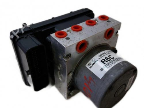 abs-pump-kia-stonic-yb-2017-38811996 main image