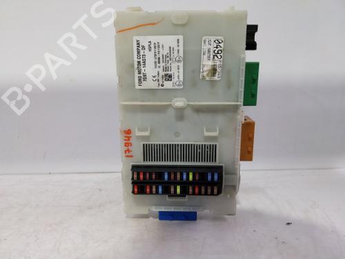 Used Fuse box Fuse box FORD MONDEO IV (BA7) 1.8 TDCi (100 hp) 38808909 38808909