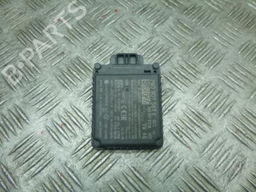 Used Electronic module Electronic module VW T-ROC (A11, D11) 1.5 TSI (150 hp) 38814632 38814632