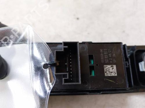 Right front window switch SKODA KAMIQ (NW4) 1.0 TSI | BP39655895I26 - Image 4