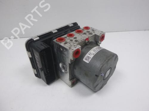 Used ABS pump ABS pump VW GOLF VII (5G1, BQ1, BE1, BE2) 1.6 TDI (115 hp) 38803522 38803522