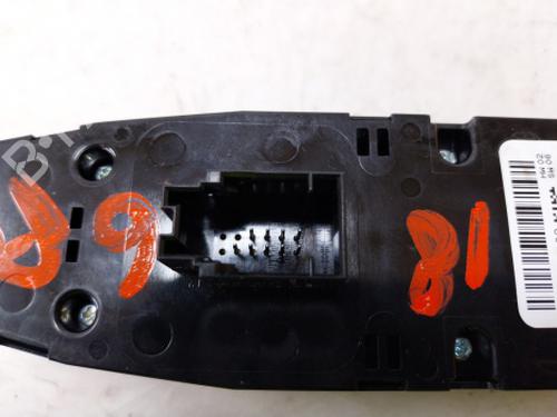 Right front window switch BMW 5 (G30, F90) 520 d | BP38812544I26 - Image 7