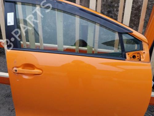 Used Right front door Right front door TOYOTA AQUA (_NHP1_) 1.5 Hybrid (NHP10) (73 hp) 38807442 38807442
