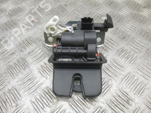 tailgate-lock-vw-id4-e21-2020-38807431 main image