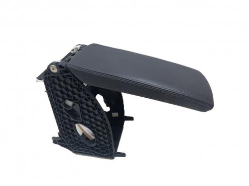 Used Armrest / Center console Armrest / Center console SKODA SUPERB III (3V3) 2.0 TDI (150 hp) 38808420 38808420