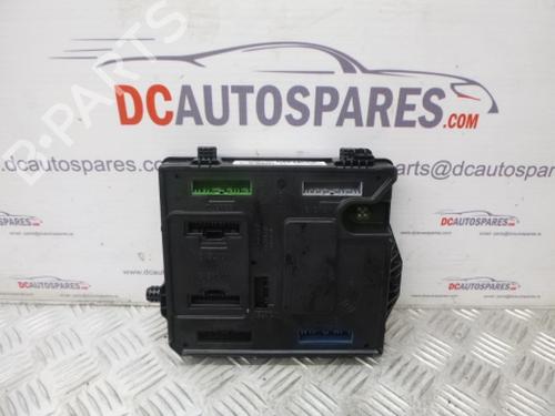 fuse-box-renault-zoe-bfm_-2012-38810925 main image