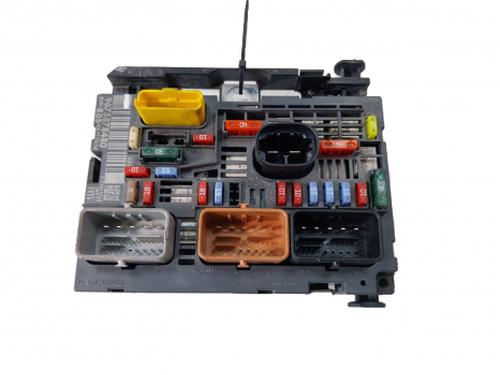 Used Fuse box Fuse box PEUGEOT PARTNER Box Body/MPV 1.6 HDi / BlueHDi 75 (75 hp) 38804829 38804829