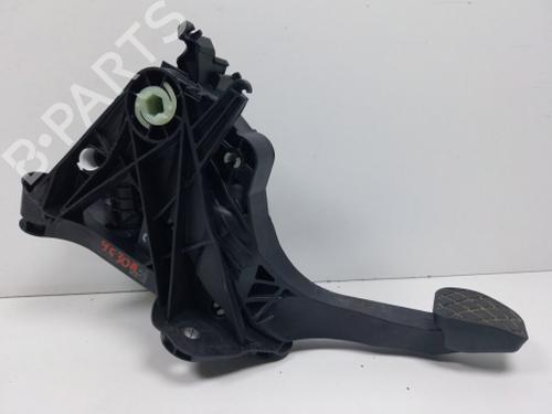 Clutch pedal VW PASSAT B8 (3G2, CB2) 1.6 TDI | BP38805438I13 - Image 2