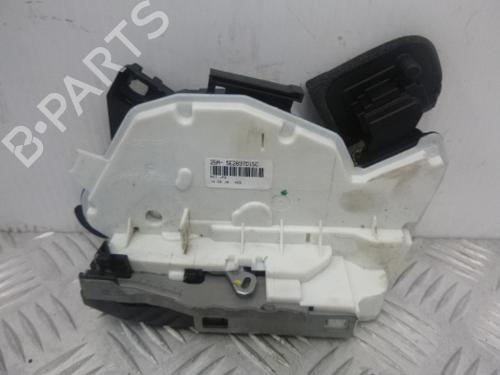 front-left-lock-vw-passat-b8-3g2-cb2-2014-38813530 main image