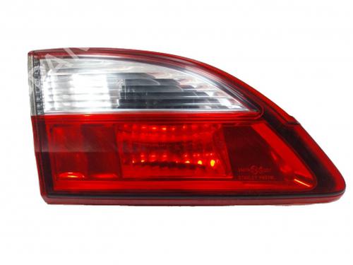 left-tailgate-light-mazda-5-cw-2010-38803424 main image