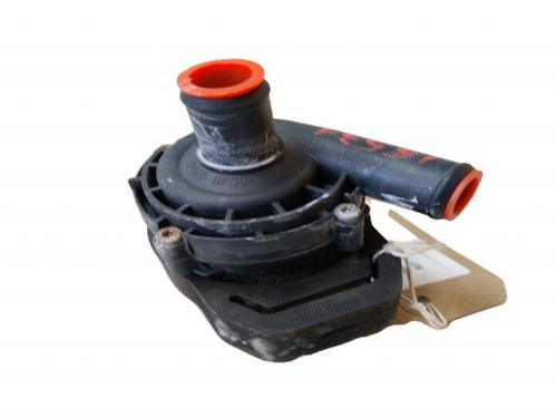 Used Auxiliary water pump Auxiliary water pump MERCEDES-BENZ C-CLASS (W205) C 350 e (205.047) (279 hp) 39247538 39247538