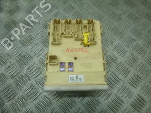 fuse-box-toyota-rav-4-iv-_a4_-2012-2013-2014-2015-2016-2017-2018-2019-38810929 main image