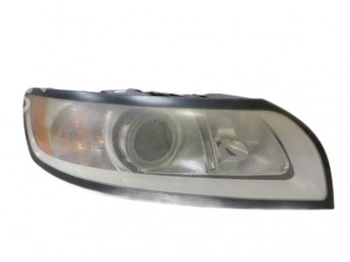 Used Right headlight Right headlight VOLVO S40 II (544) 1.8 (125 hp) 38810612 38810612