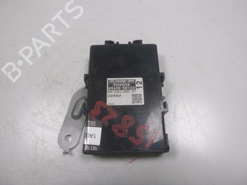 Used Electronic module Electronic module TOYOTA YARIS (_P13_) 1.0 (KSP130_, KSP130) (69 hp) 38804954 38804954