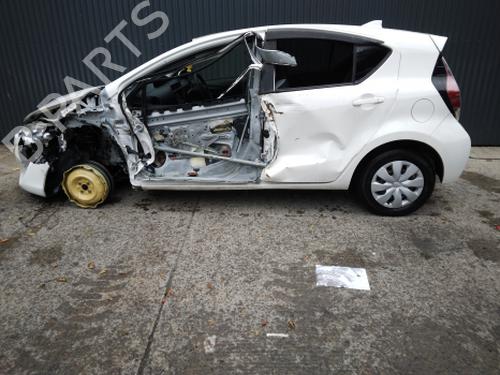 Engine control unit (ECU) TOYOTA AQUA (_NHP1_) 1.5 Hybrid (NHP10) | BP38815261M57  - Image 6