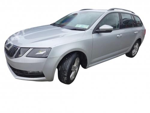 Engine control unit (ECU) SKODA OCTAVIA III Combi (5E5, 5E6) 2.0 TDI | BP38810698M57 - Image 11