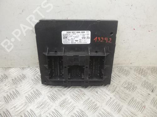 fuse-box-vw-passat-b8-3g2-cb2-2014-38809400 main image