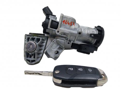 switch-ford-fiesta-vii-hj-hf-2017-38806044 main image
