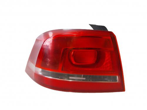 Left taillight VW PASSAT B7 (362) 1.6 TDI | BP38808799C34 - Image 2