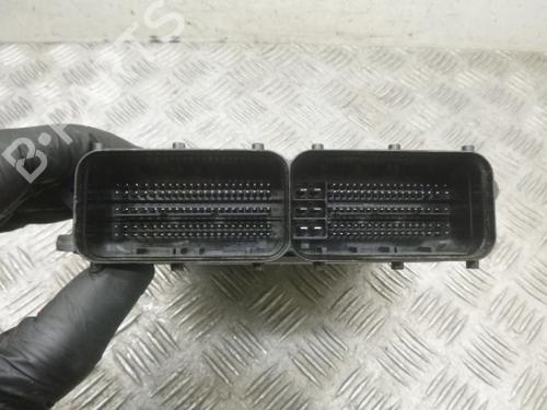 Engine control unit (ECU) VW PASSAT B8 (3G2, CB2) 1.6 TDI | BP38807130M57 - Image 4