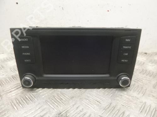 display-monitor-seat-leon-5f1-2012-2013-2014-2015-2016-2017-2018-2019-2020-2021-38806511 main image