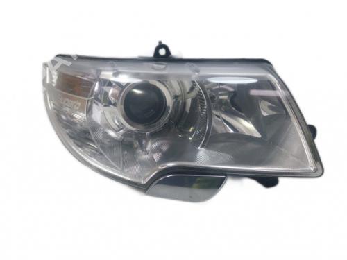 Used Right headlight Right headlight SKODA SUPERB II (3T4) 1.9 TDI (105 hp) 38810045 38810045