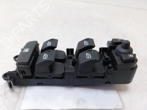Right front window switch VOLVO V70 III (135) 2.0 D | BP38811870I26 - Image 2