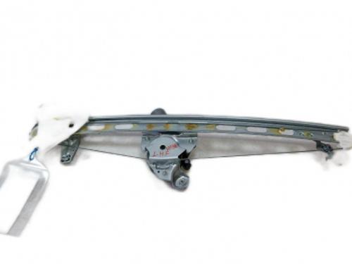 front-left-window-mechanism-suzuki-s-cross-2022-38811451 main image