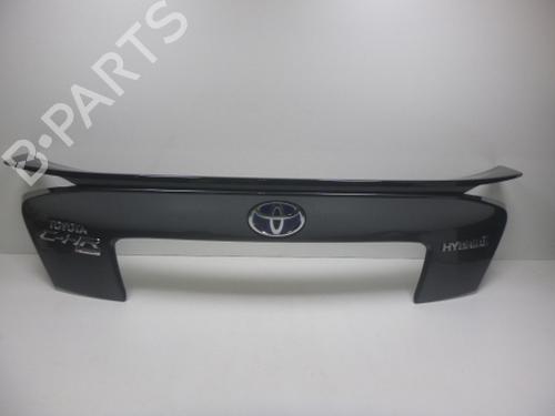 tailgate-trim-toyota-c-hr-_x1_-2016-38803759 main image