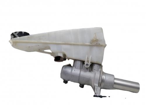 brake-master-cylinder-citroen-jumpy-iii-van-v_-2016-38814579 main image
