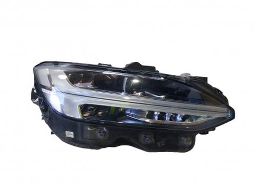 right-headlight-volvo-s90-ii-234-2016-38807713 main image