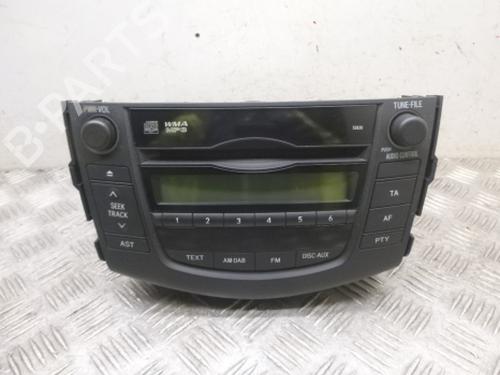 radio-toyota-rav-4-iii-_a3_-2005-2006-2007-2008-2009-2010-2011-2012-2013-2014-38806425 main image