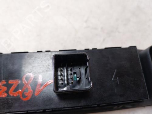 Right front window switch VW CC B7 (358) 2.0 TDI | BP38804061I26 - Image 5