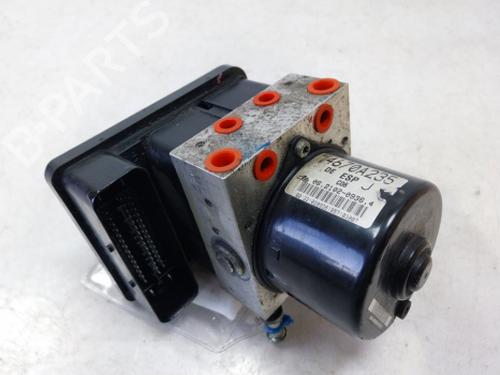 Used ABS pump ABS pump PEUGEOT 4007 Van (VU_, VV_) HDi 155 (VU4HNH, VV4HK8) (156 hp) 38808516 38808516