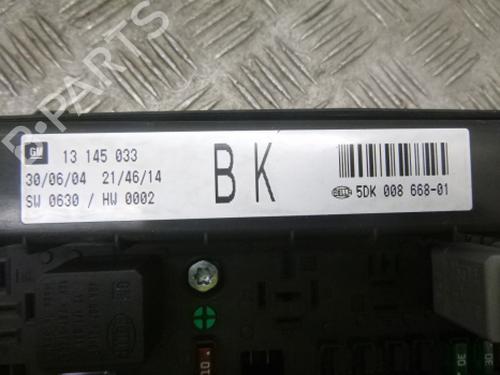 Fuse box OPEL ASTRA H (A04) 1.4 (L48) | BP38811894E1 - Image 4