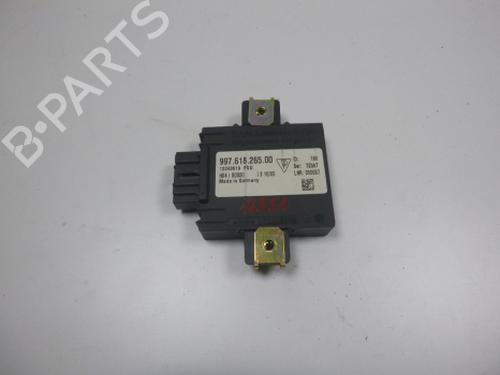 electronic-module-porsche-911-997-2004-2005-2006-2007-2008-2009-2010-2011-2012-2013-38805722 main image