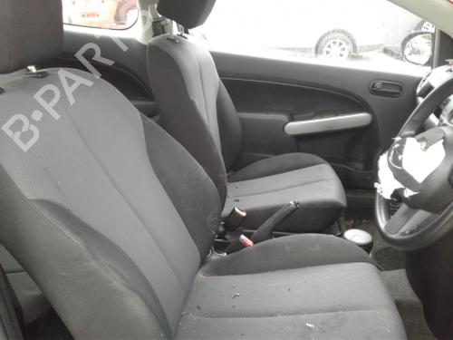 Radio MAZDA 2 (DE_, DH_) 1.3 (DE3FS) | BP38806164E6  - Image 17
