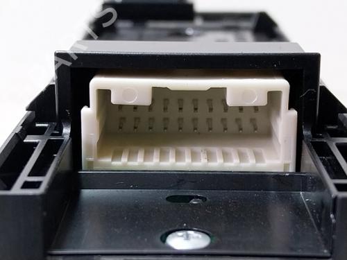 Right front window switch TOYOTA COROLLA Hatchback (_E21_, _EA1_, _EH1_) 1.8 VVTi Hybrid (ZWE219) | BP38803819I26 - Image 7