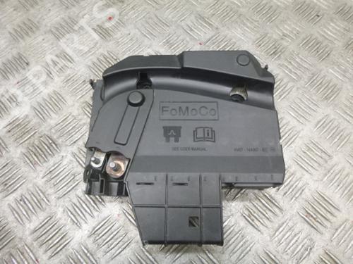 fuse-box-ford-focus-iii-2010-2011-2012-2013-2014-2015-2016-2017-2018-2019-2020-38807591 main image