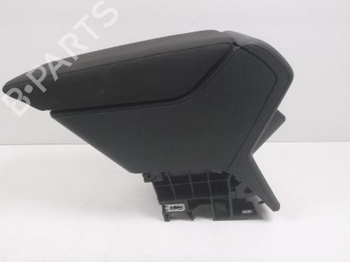 Used Armrest / Center console Armrest / Center console VW POLO VI (AW1, BZ1, AE1) 1.0 TSI (95 hp) 38911539 38911539