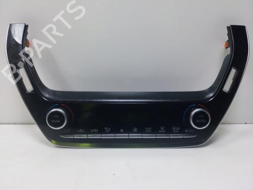 Used Climate control Climate control TOYOTA COROLLA Saloon (_E21_) 1.8 VVTi Hybrid (126 hp) 38803464 38803464