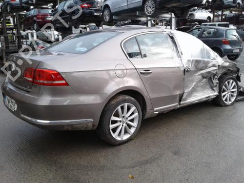 Right tailgate light VW PASSAT B7 (362) 1.6 TDI | BP38814735C80 - Image 9